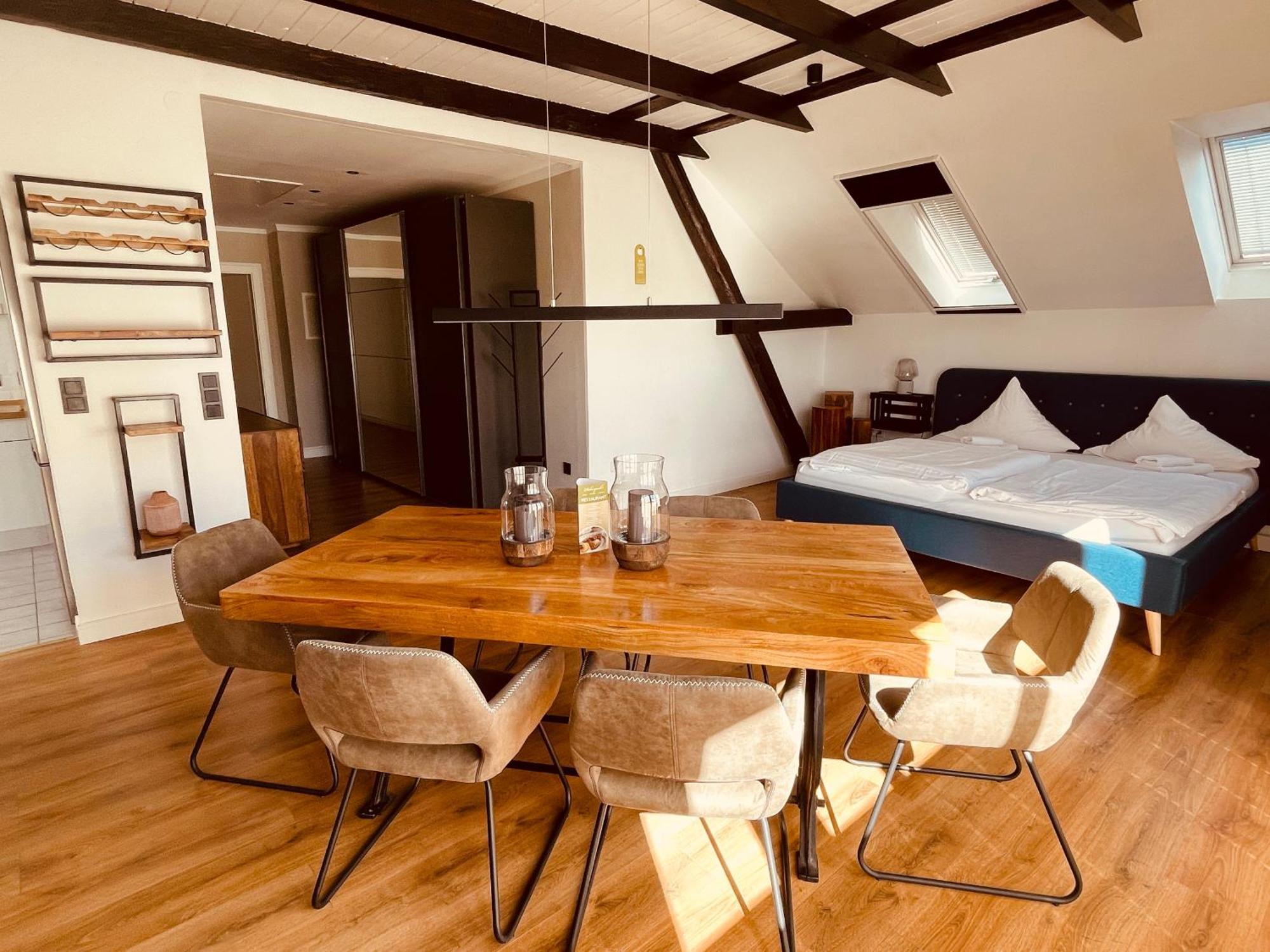 Hotel Faehrhaus Kirschenland à Jork Extérieur photo